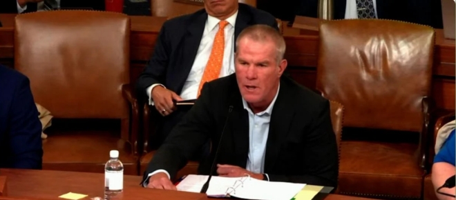 Retired NFL Quarterback Brett Favre Claims to Have Parkinson Disease